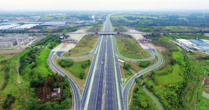 成乐高速公路扩容眉山试验段青龙至眉山即将通车